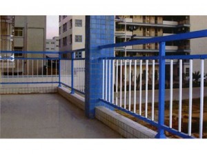 仿原木水泥杆栏杆做庭院，看效果图还是等实物更靠谱？
